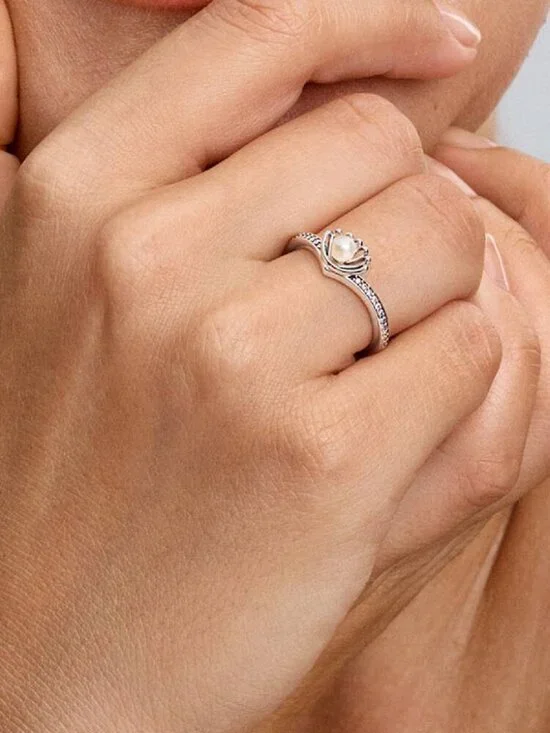 Pandora Disney Princess Ariel Shell Treated Freshwater Cultured Pearl Ring - Picture 3 of 5